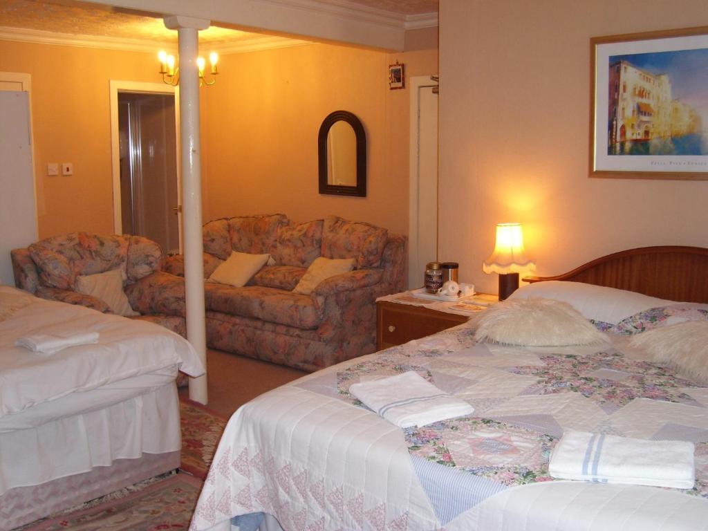 Roxburghe Guest House Kinross Ngoại thất bức ảnh